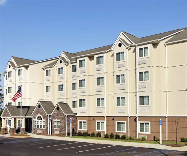 Microtel Inn & Suites