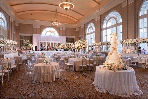 Wolfgang Puck Catering