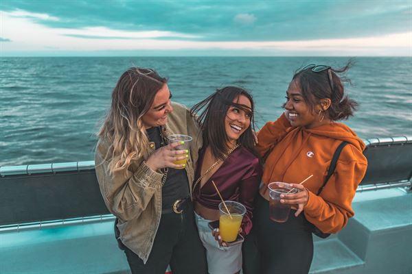 Cruise Newport Beach-Yacht Rentals