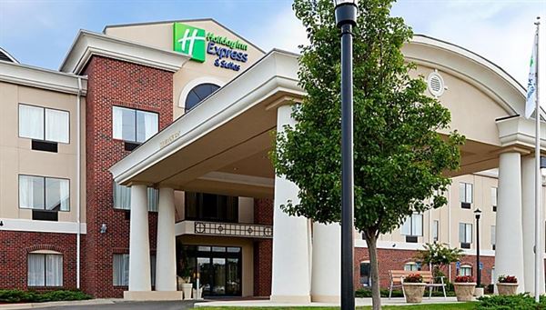 Holiday Inn Express & Suites Pell City