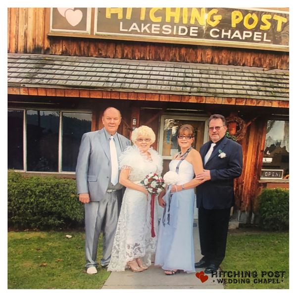 The Hitching Post Lakeside Chapel