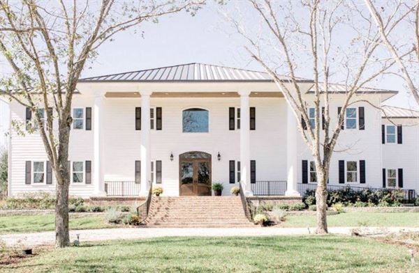 The Estates at Pecan Park