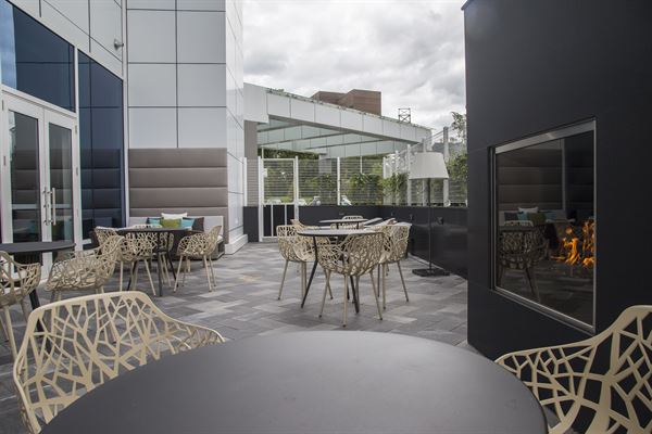 Residence Inn New York The Bronx at Metro Center Atrium