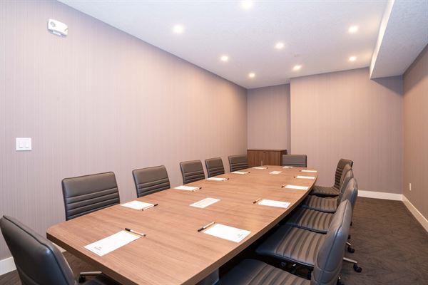 Sandman Signature Calgary Downtown Hotel