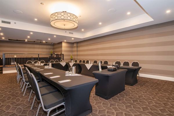 Sandman Signature Calgary Downtown Hotel