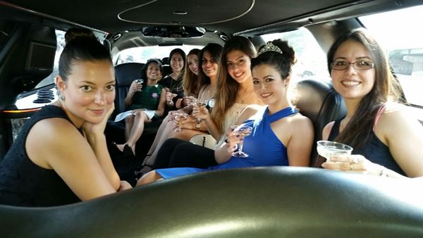 1st Class Limo & Car Service