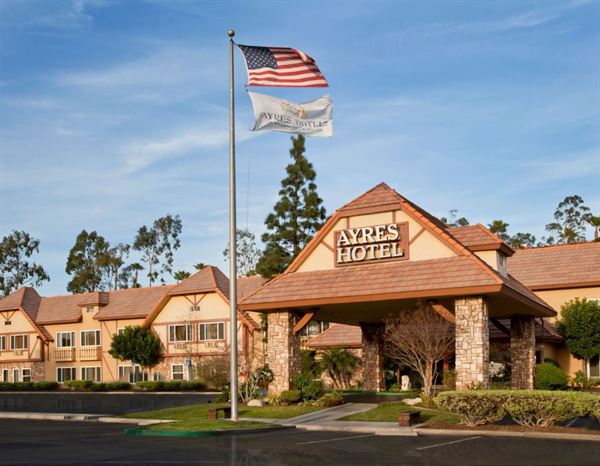 Ayres Inn Corona East
