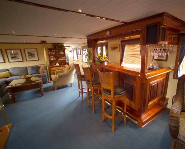 Eastern Star Yacht Charters