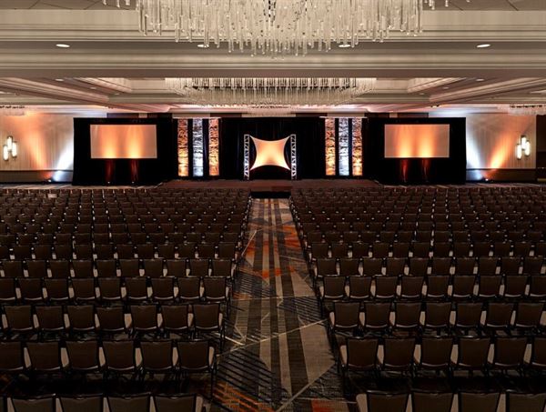 New York Marriott at the Brooklyn Bridge