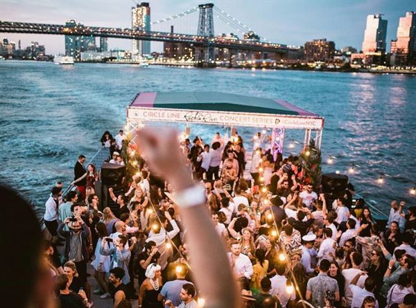 Circle Line Sightseeing Cruises