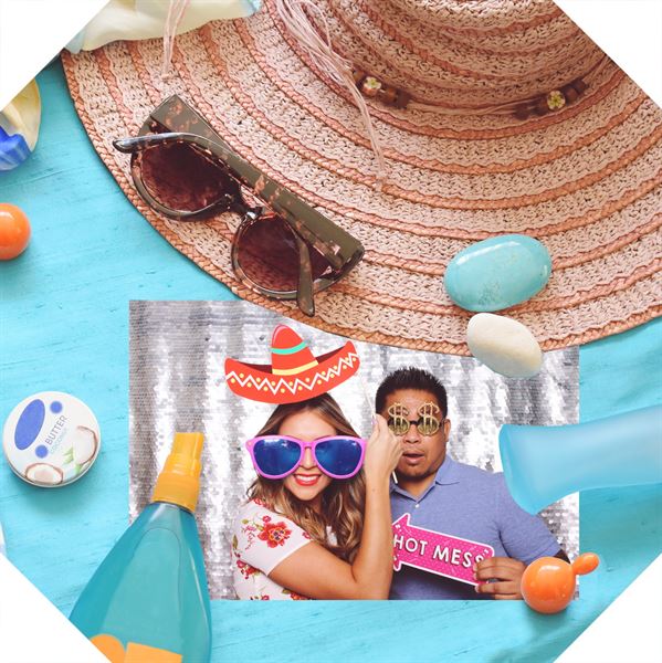 In light Photo Booths