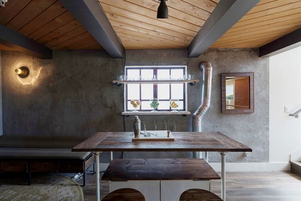 Santa Monica Boutique Event & Meeting Loft