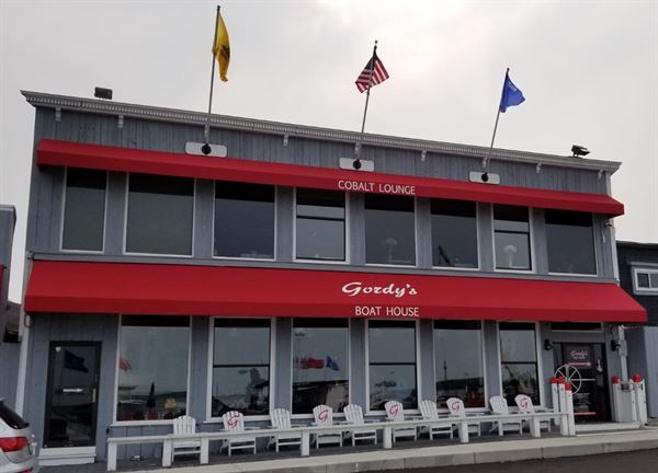 Gordy's Boat House Restaurant & Cobalt Lounge