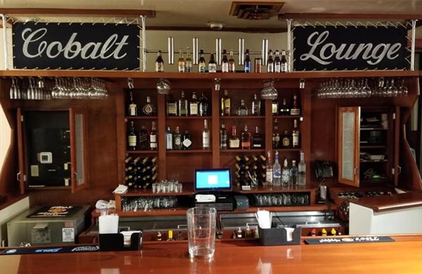 Gordy's Boat House Restaurant & Cobalt Lounge