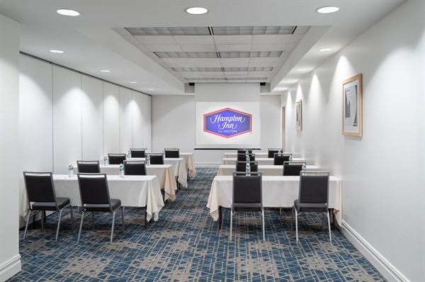 Hampton Inn Philadelphia Center City-Convention Center