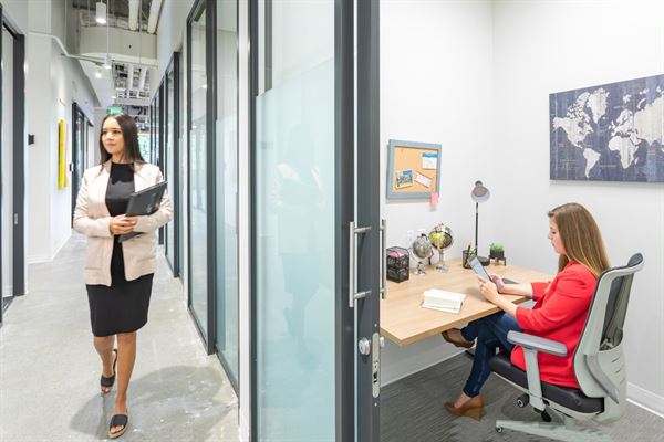 Business Meeting Venue in White Plains Downtown