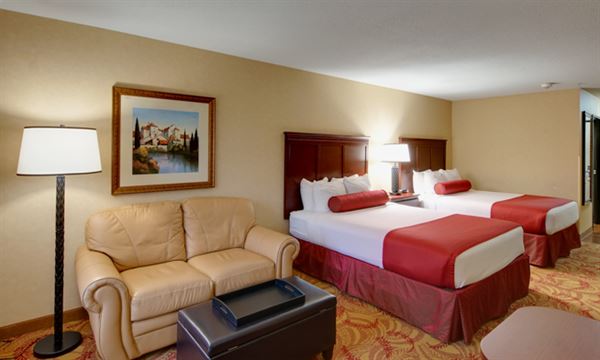 The Grand Hotel In Salem