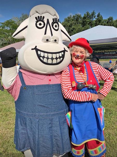 Betty Buttons The Clown