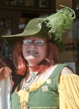 Betty Buttons The Clown