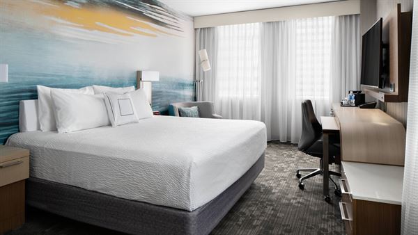 Courtyard by Marriott Downtown Edmonton
