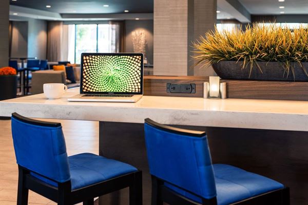 Courtyard Palm Desert