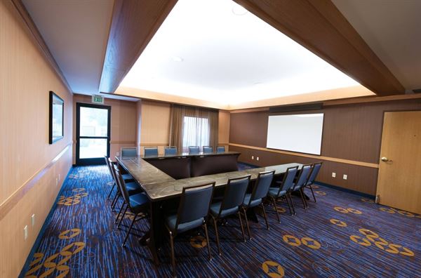 Courtyard Palm Desert