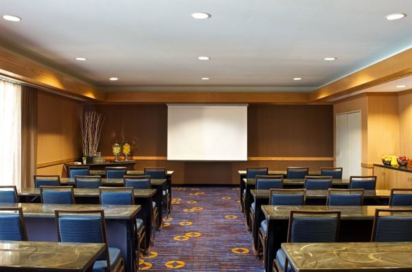 Courtyard Palm Desert