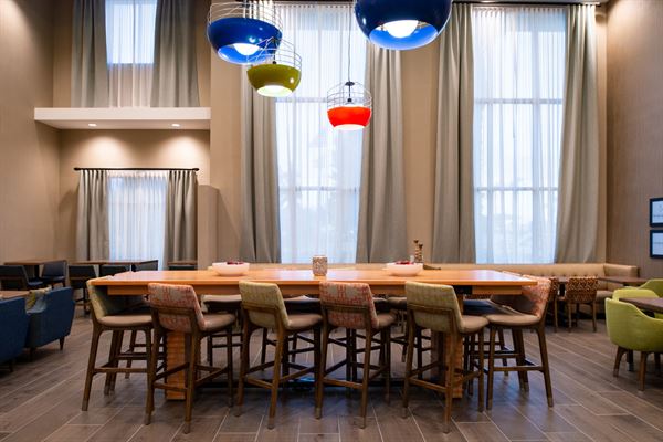 Hampton Inn & Suites Buena Park