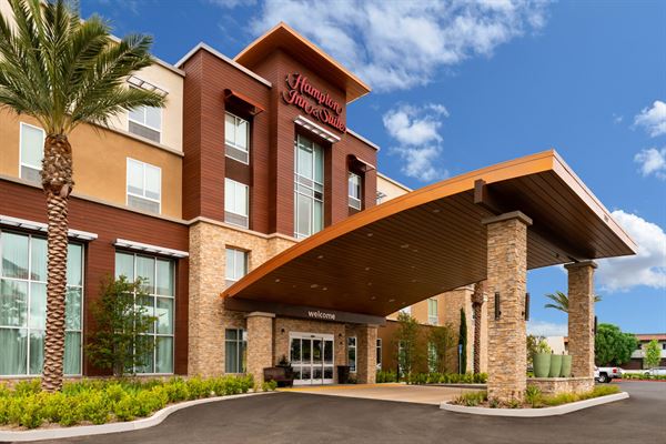 Hampton Inn & Suites Buena Park