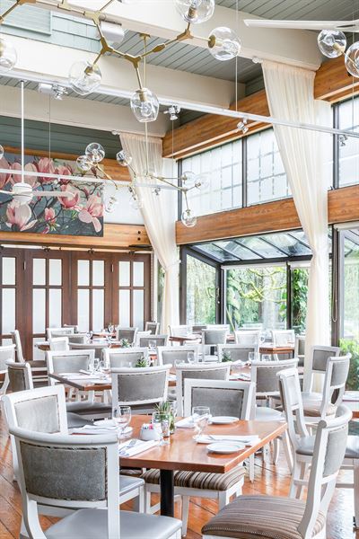 Shaughnessy Restaurant at Vandusen Botanical Gardens
