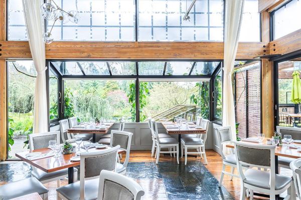 Shaughnessy Restaurant at Vandusen Botanical Gardens