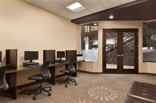 Ramada Plaza Regina Downtown