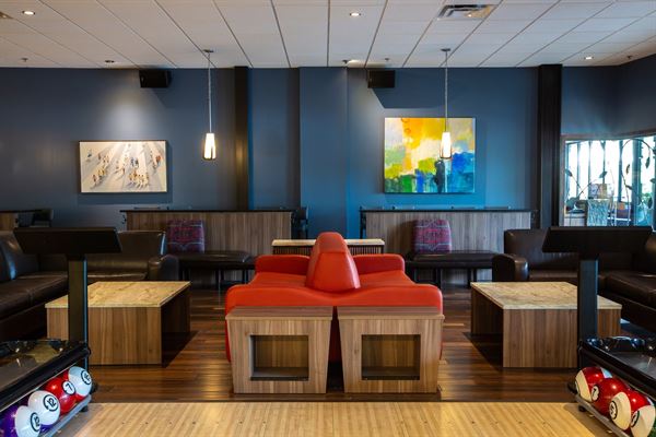 Pinstripes Fort Worth