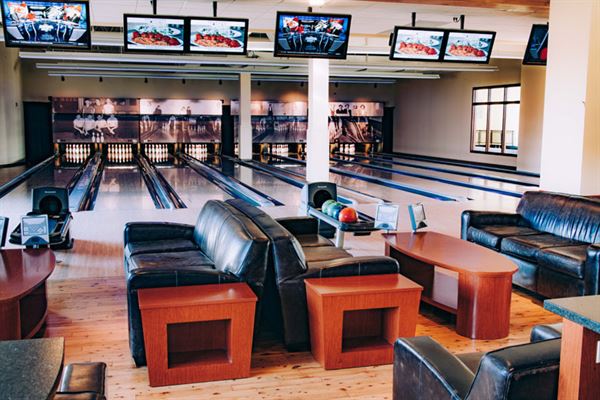 Pinstripes Oak Brook