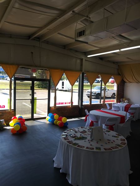 Buddy's Indoor Playhouse