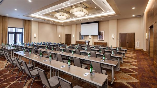 Sheraton Redding Hotel