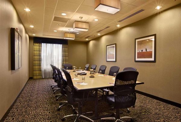 Cambria Hotel & Suites Columbus - Polaris