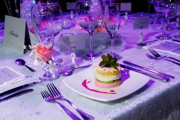 Delivering Experiences LLC