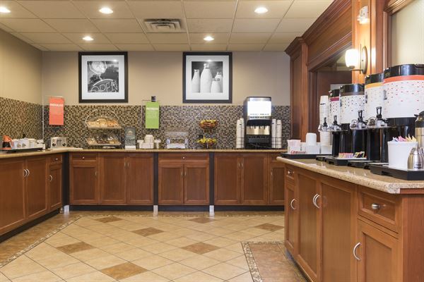 Hampton Inn & Suites East Lansing/Okemos