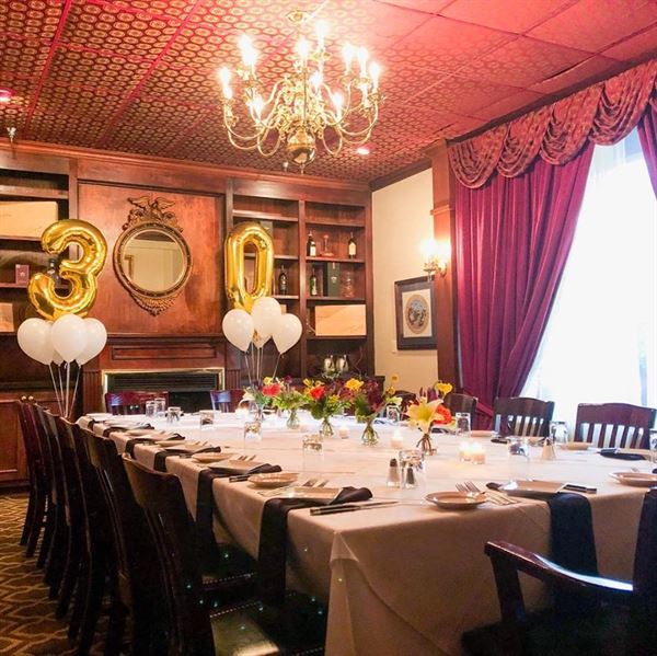 Vinnie's Steak House & Tavern