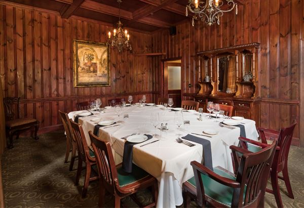 Vinnie's Steak House & Tavern