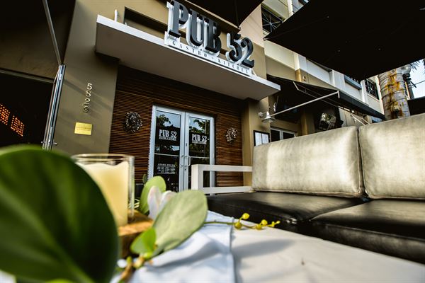 Pub 52 Gastropub South Miami