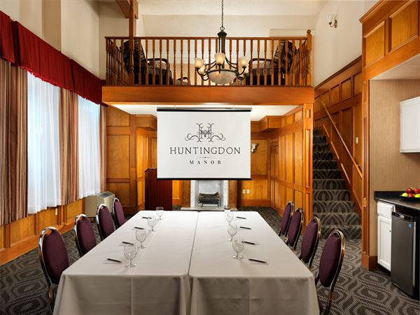 Huntingdon Hotel and Suites