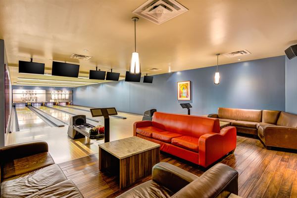 Pinstripes Fort Worth