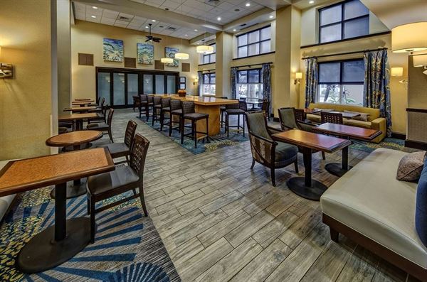 Hampton Inn & Suites Stuart-North