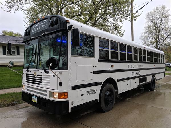 The City Limo & Party Bus