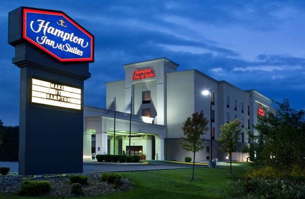 Hampton Inn & Suites Grove City