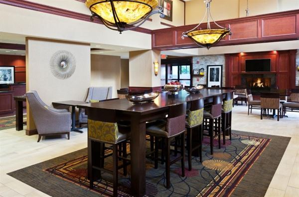 Hampton Inn & Suites Grove City