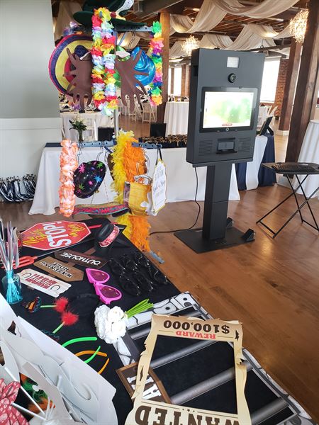 Starr Weddings & Entertainment