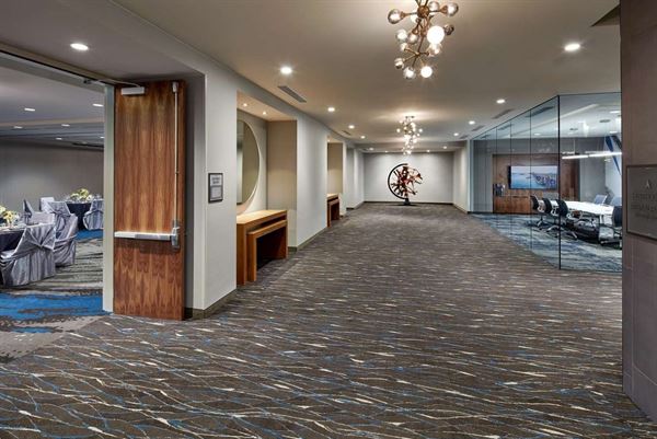 Hilton Garden Inn Downtown San Diego Bayside